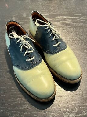 Vibram Two-Tone Saddle Oxfords in Blue & Cream